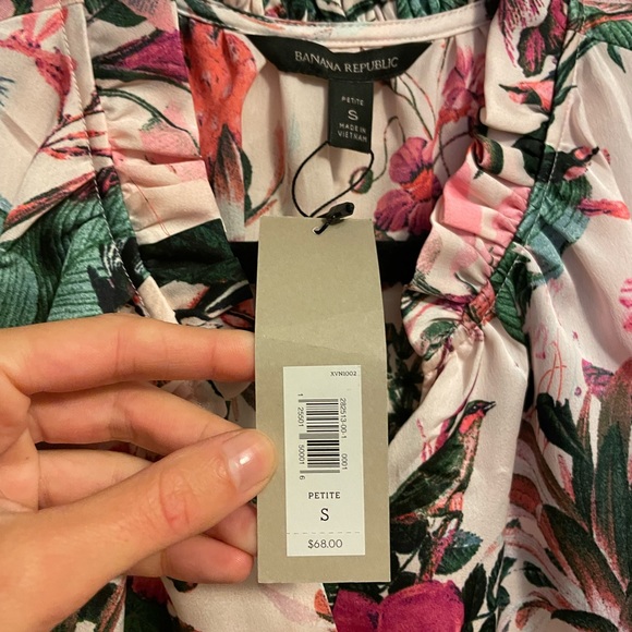 Floral Tank NWT - Picture 4 of 8